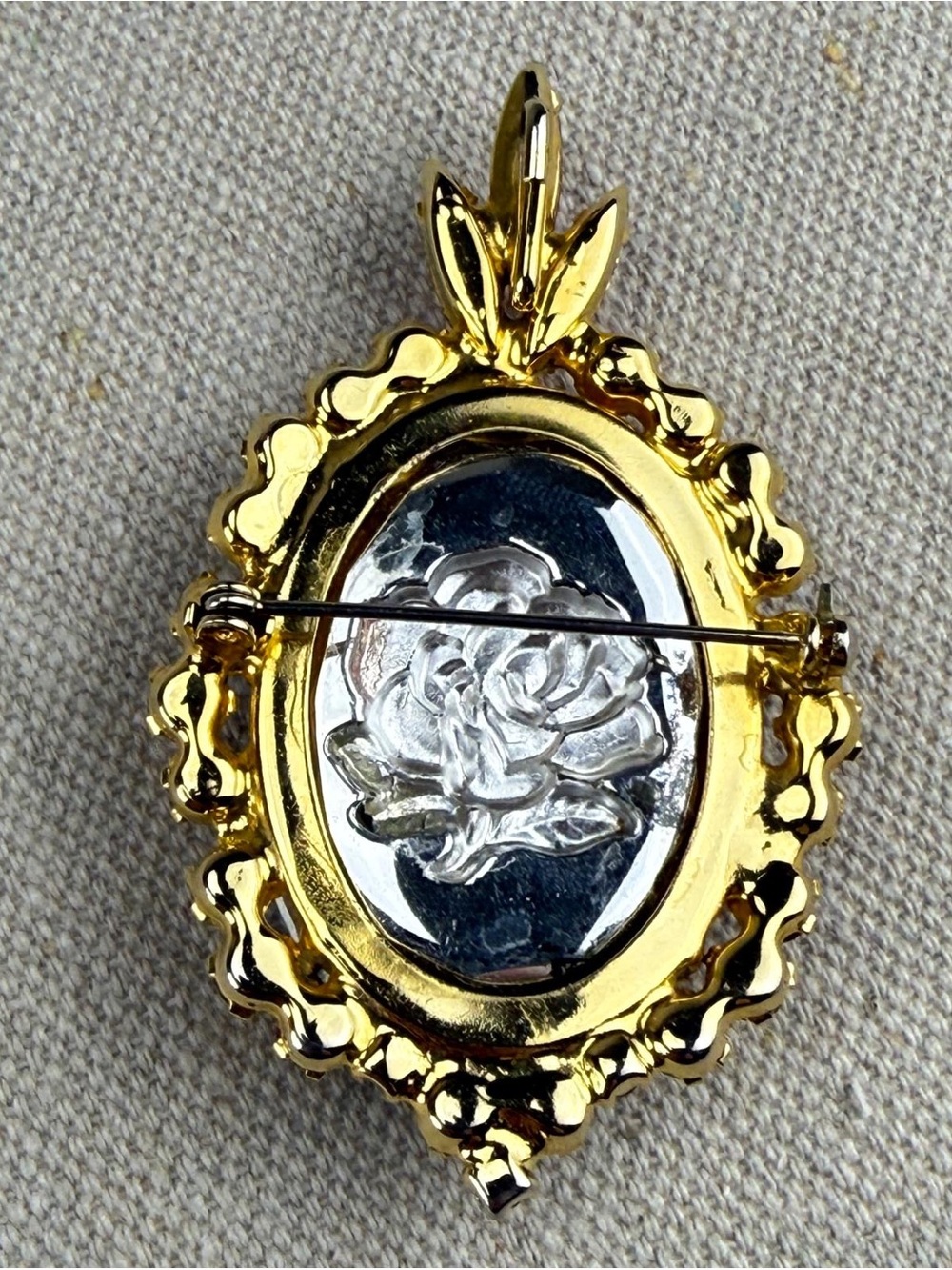 VINTAGE JULIANA RHINESTONE ROSE AZALEA INTAGLIO REVERSE CARVED PIN BROOCH 60/70s - Picture 2 of 7